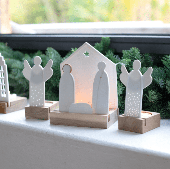 PETITE CRECHE DE NOEL AVEC FIGURINES Lespetitesperlesdalice