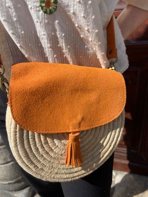 SAC BANDOULIÈRE EN RAPHIA ET DAIM - ORANGE