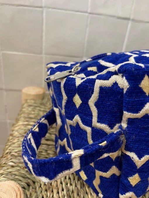 VANITY - TROUSSE DE TOILETTES EN VELOURS BRODÉ - MAJORELLE